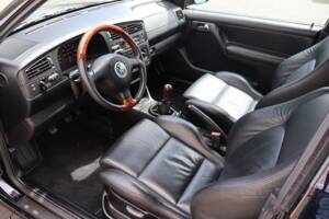 Bild 4/29 von Volkswagen Golf IV Cabrio 2.0 (2002)
