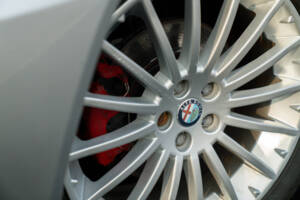 Image 11/46 of Alfa Romeo GTV 2.0 JTS (2003)