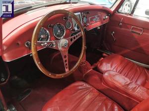 Image 21/40 of MG MGA 1600 (1961)