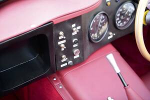 Afbeelding 30/50 van Jaguar XK-SS (1967)