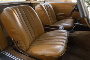 Image 26/50 de Mercedes-Benz 280 SL (1969)
