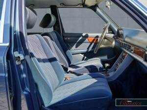 Bild 6/22 von Mercedes-Benz 280 SEL (1984)