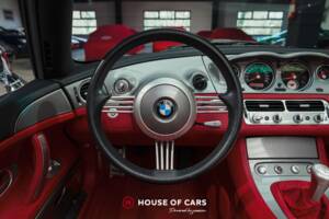 Image 17/25 of BMW Z8 (2002)