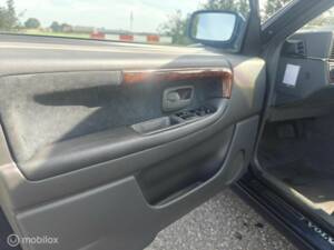 Bild 25/37 von Volvo S90 3.0i (1998)