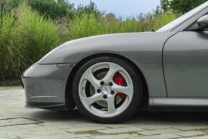 Bild 17/50 von Porsche 911 Turbo (2002)