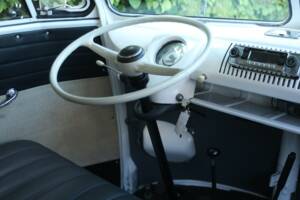 Image 42/50 de Volkswagen T1 Kombi (1958)