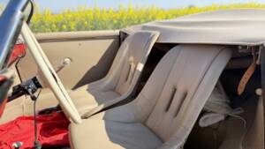Image 15/63 de Porsche 356 1600 Speedster (1955)