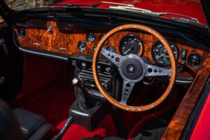 Immagine 32/41 di Triumph TR 6 PI (1972)