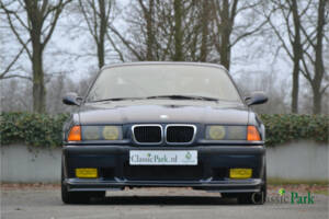 Image 8/50 of BMW 323i (1998)