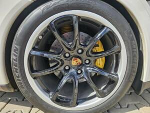 Imagen 9/17 de Porsche 911 GT2 (2008)