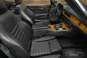 Image 16/19 de Jaguar XJS 5.3 V12 (1990)
