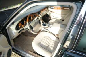 Afbeelding 3/30 van Jaguar XJ6 3.2 Sovereign (1997)