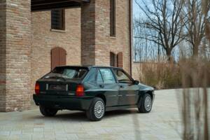 Bild 9/50 von Lancia Delta HF Integrale 16V (1992)