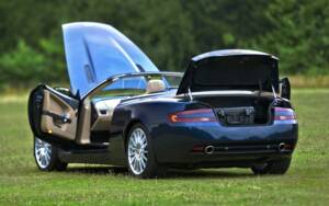Image 23/50 of Aston Martin DB 9 Volante (2006)