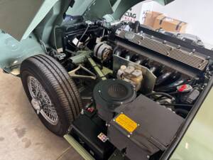Bild 19/29 von Jaguar E-Type 4.2 (1967)