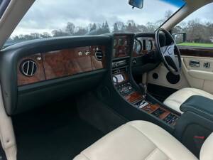 Bild 46/55 von Bentley Continental R (1992)