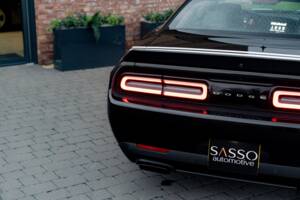 Image 48/86 of Dodge Challenger SRT "Black Ghost" (2023)