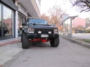 Image 2/30 of Jeep Cherokee (1990)