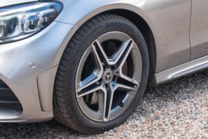 Bild 22/50 von Mercedes-Benz C 300 d (2019)