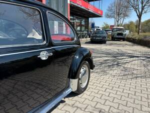 Image 17/24 de Volkswagen Coccinelle 1303 (1974)