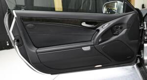 Image 30/50 of Mercedes-Benz SL 500 (2008)