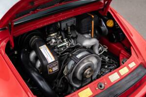 Bild 31/31 von Porsche 911 Carrera 3.2 (1988)