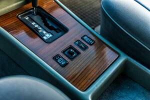 Image 100/175 of Mercedes-Benz 420 SE (1986)