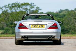 Image 7/33 de Mercedes-Benz SL 65 AMG (2007)