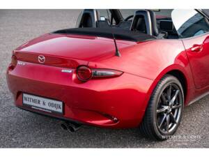 Image 21/32 of Mazda MX-5 2.0 (2015)