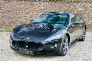 Imagen 41/50 de Maserati GranTurismo S (2010)
