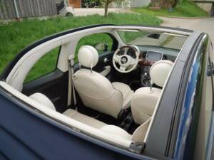 Bild 21/39 von FIAT 500C Riva (1900)