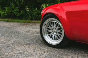 Image 31/50 of MG MGB GT V8 (1977)