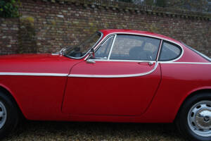 Image 21/50 of Volvo 1800 S (1964)
