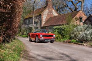 Immagine 23/41 di Triumph TR 6 PI (1972)