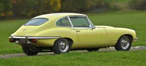 Image 14/50 de Jaguar E-Type (2+2) (1969)