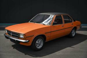 Image 2/15 of Opel Ascona 1,6 (1978)
