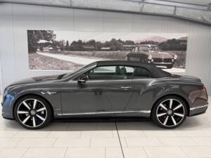 Image 1/22 of Bentley Continental GTC V8 S (2017)