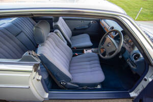 Bild 11/28 von Mercedes-Benz 230 CE (1984)