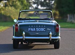 Image 12/50 of Triumph TR 4 (1965)