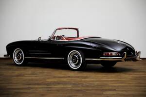Image 5/29 of Mercedes-Benz 300 SL Roadster (1959)