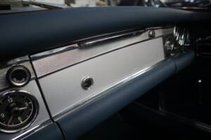 Bild 20/45 von Mercedes-Benz 280 SL (1968)