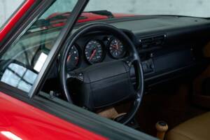 Bild 29/50 von Porsche 911 Carrera 2 (1990)