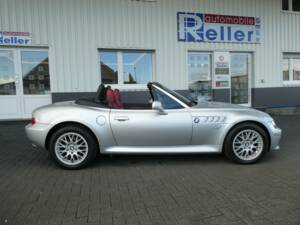 Image 8/21 of BMW Z3 2.2i (2001)