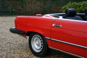 Bild 33/50 von Mercedes-Benz 500 SL (1983)
