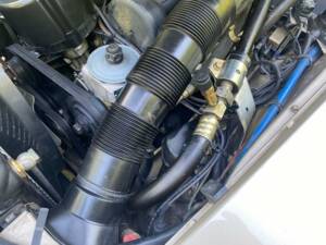 Immagine 46/50 di Mercedes-Benz 420 SL (1989)