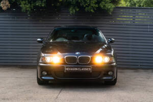 Image 16/56 of BMW M5 (2000)