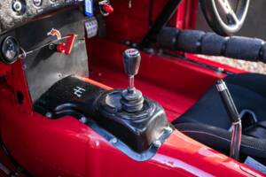 Image 21/50 of MG MGB (1962)