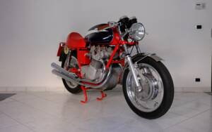 Image 15/99 of MV Agusta 750 Sport (1971)