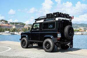 Image 8/70 of Land Rover Defender 90 TD4 (2007)