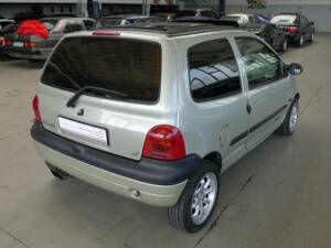 Bild 27/40 von Renault Twingo 1.2 (2000)